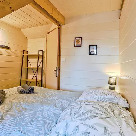 3 Bedroom Amazing In Quettreville-sur-sienn * Quettreville-sur-Sienne