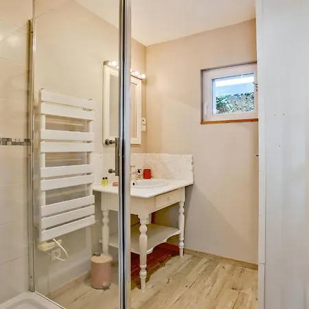 Awesome In Quettreville-sur-sienn With Wifi