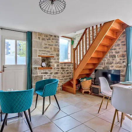 Awesome In Quettreville-sur-sienn With Wifi *