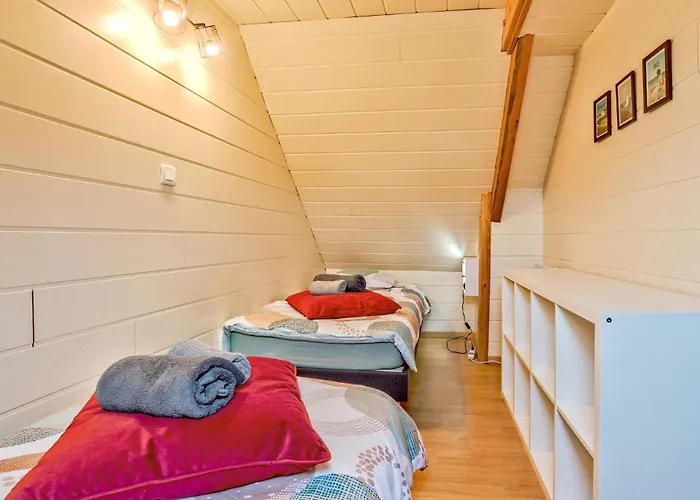 Awesome In Quettreville-sur-sienn With Wifi Quettreville-sur-Sienne